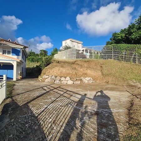 Villa Avec Vue T2 A T5 Duo De La Baie Le Robert Exterior photo